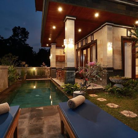 Dewi Sri Private Villa Ουμπούντ Εξωτερικό φωτογραφία